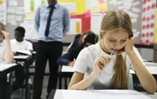 wms-pruefung-im-kanton-aargau-dein-weg-zur-wirtschaftsmittelschule